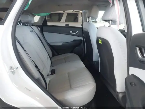 KM8K3CABXNU858279 2022 HYUNDAI KONA - Image 8