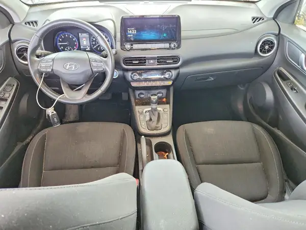KM8K3CABXPU935526 2023 HYUNDAI KONA - Image 8