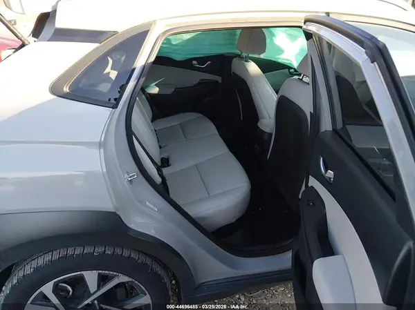 KM8K53A30NU842627 2022 HYUNDAI KONA - Image 8