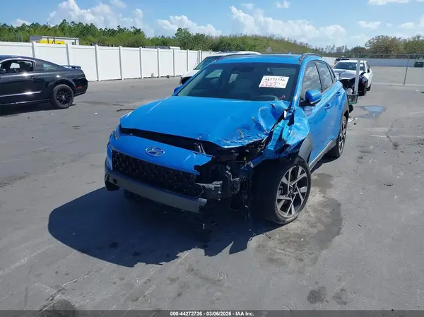 KM8K53A30NU898258 2022 HYUNDAI KONA - Image 2