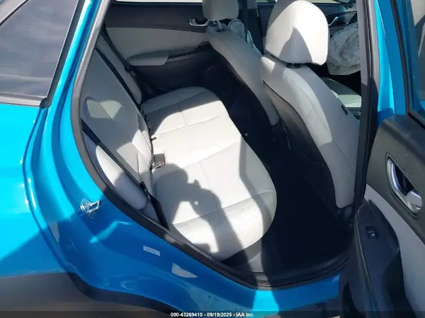 KM8K53A31PU992068 2023 HYUNDAI KONA - Image 8