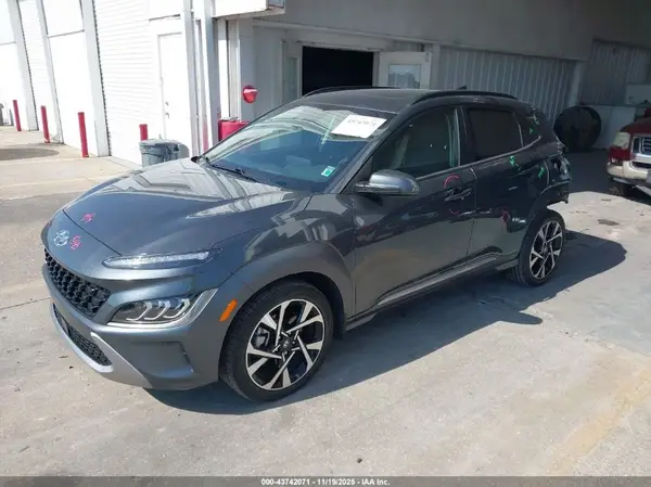 KM8K53A37NU820723 2022 HYUNDAI KONA - Image 2
