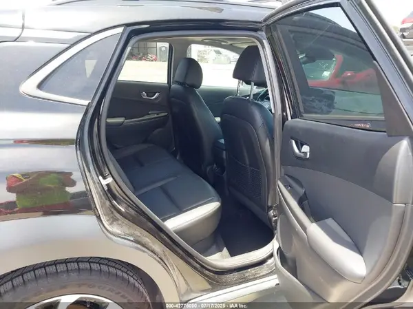 KM8K53A37PU951279 2023 HYUNDAI KONA - Image 8