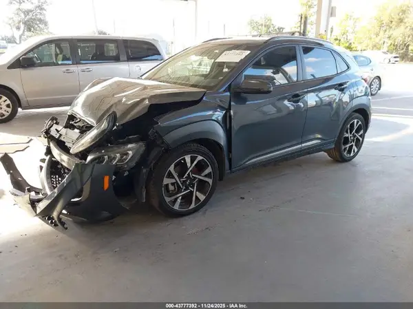 KM8K53A38NU837627 2022 HYUNDAI KONA - Image 2