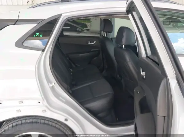 KM8K53A39NU770584 2022 HYUNDAI KONA - Image 8