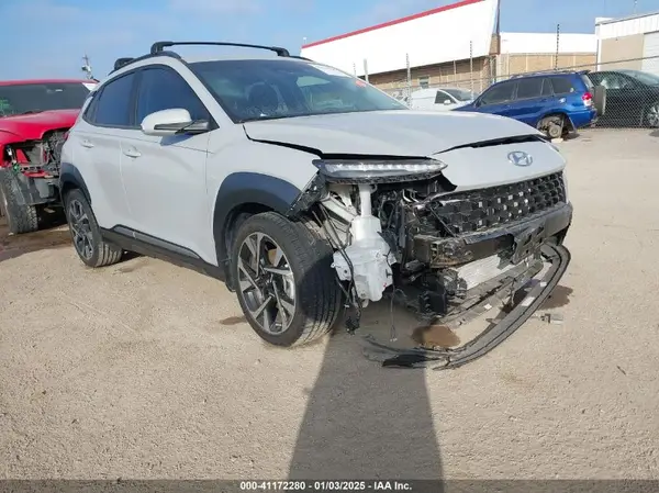 KM8K53A3XNU795476 2022 HYUNDAI KONA - Image 1