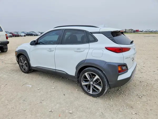 KM8K53A50MU655484 2021 HYUNDAI KONA - Image 2
