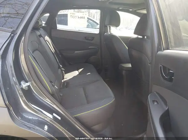 KM8K53A51JU071543 2018 HYUNDAI KONA - Image 8