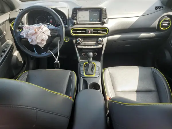 KM8K53A52JU063466 2018 HYUNDAI KONA - Image 8