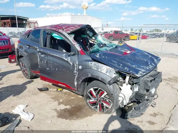 KM8K53A52KU315489 2019 HYUNDAI KONA - Image 1