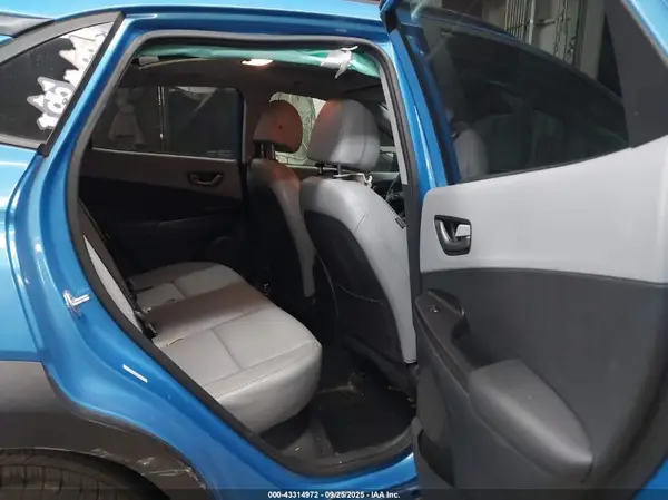 KM8K53A52LU576641 2020 HYUNDAI KONA - Image 8