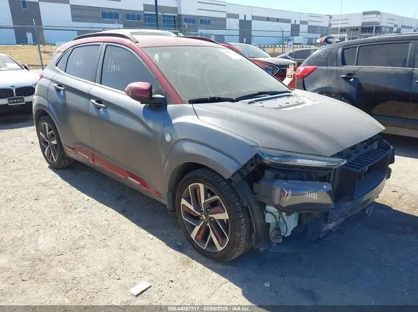 KM8K53A54KU307975 2019 HYUNDAI KONA - Image 1