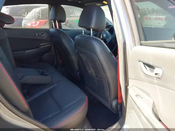 KM8K53A54KU307975 2019 HYUNDAI KONA - Image 8