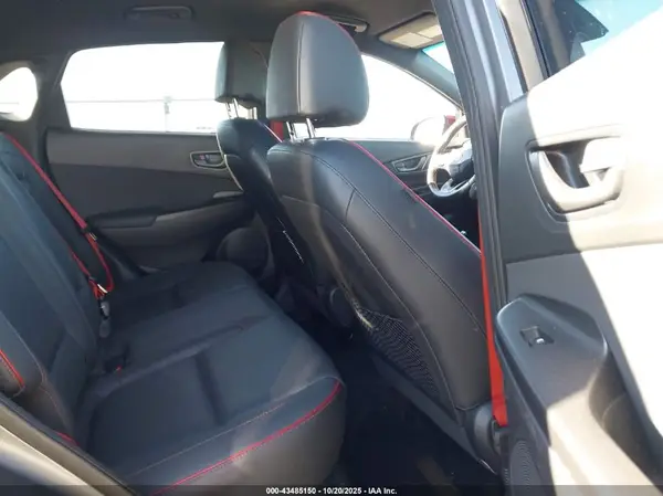 KM8K53A55KU305264 2019 HYUNDAI KONA - Image 8