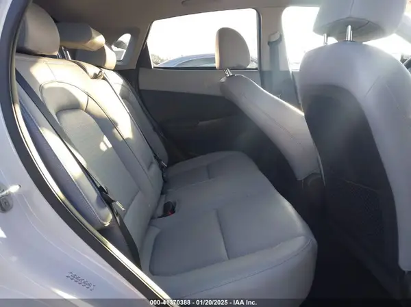 KM8K53A55LU556724 2020 HYUNDAI KONA - Image 8