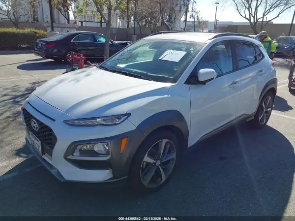 KM8K53A56JU097927 2018 HYUNDAI KONA - Image 2