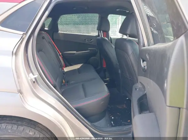 KM8K53A57KU305248 2019 HYUNDAI KONA - Image 8