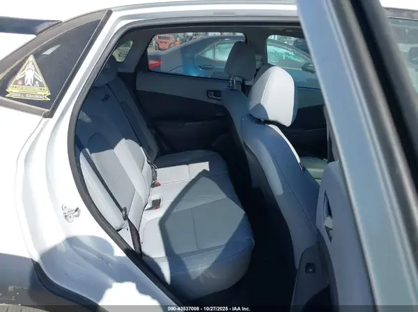 KM8K53A57MU717334 2021 HYUNDAI KONA - Image 8