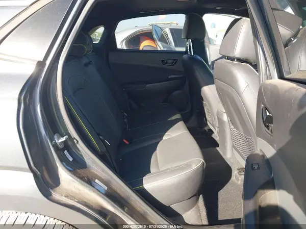 KM8K53A5XKU381384 2019 HYUNDAI KONA - Image 8