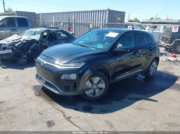 KM8K53AG0MU114968 2021 HYUNDAI KONA - Image 2