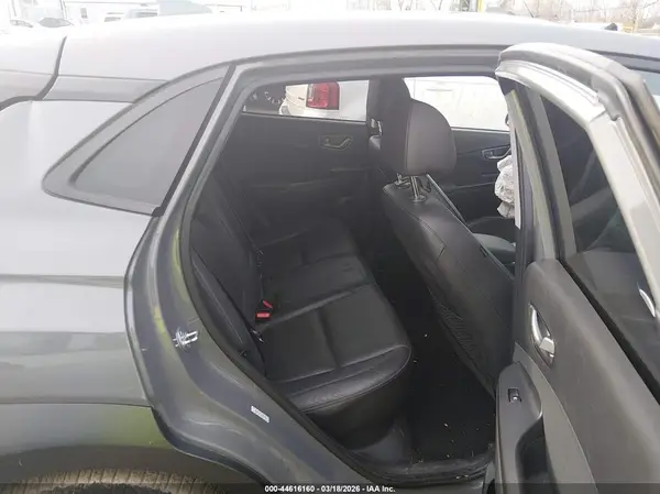 KM8K53AG1KU041882 2019 HYUNDAI KONA - Image 8