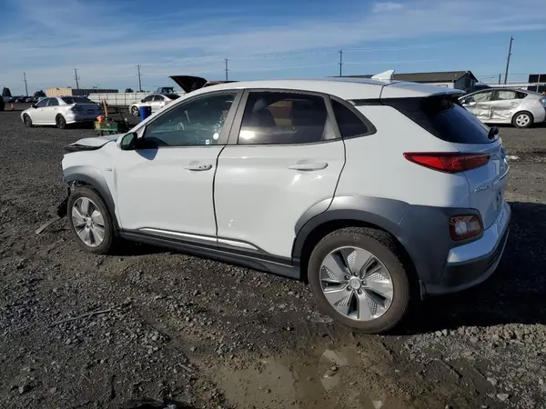 KM8K53AG1LU059798 2020 HYUNDAI KONA - Image 2