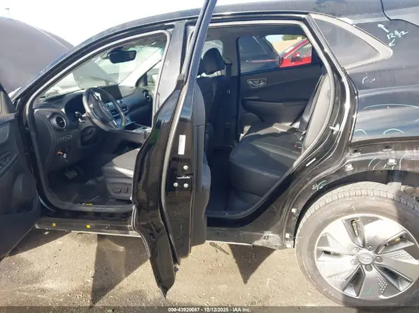 KM8K53AG2MU099339 2021 HYUNDAI KONA - Image 8