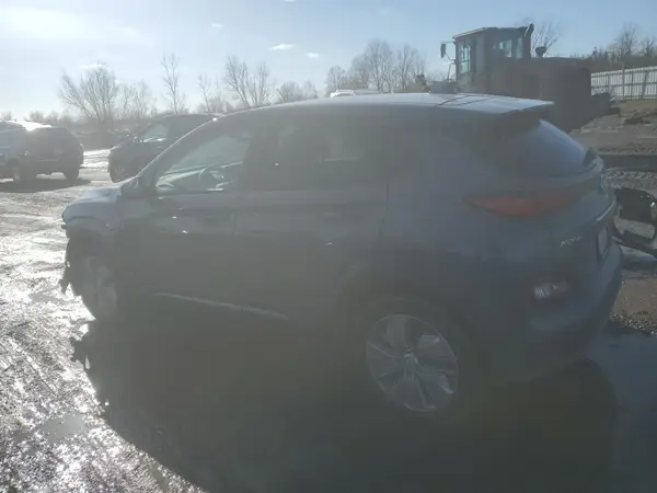 KM8K53AG2MU123266 2021 HYUNDAI KONA - Image 2
