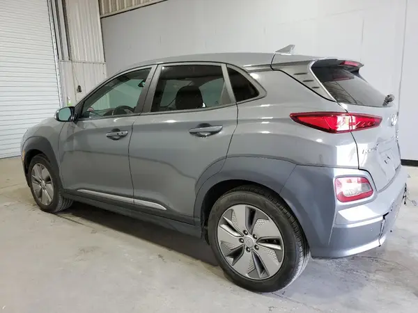 KM8K53AG2MU131142 2021 HYUNDAI KONA - Image 2