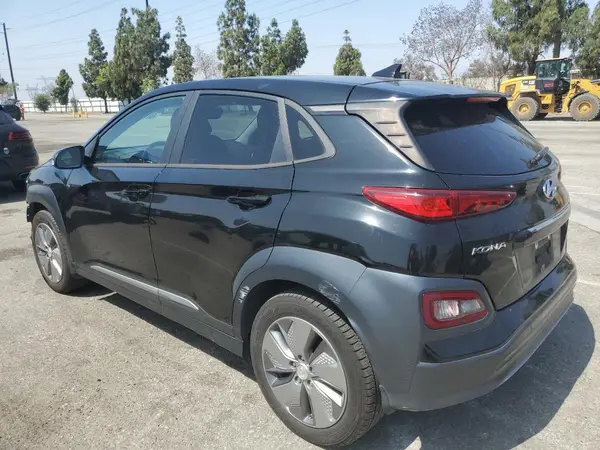 KM8K53AG3MU099317 2021 HYUNDAI KONA - Image 2