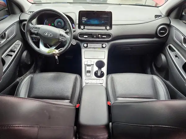KM8K53AG4MU104198 2021 HYUNDAI KONA - Image 8