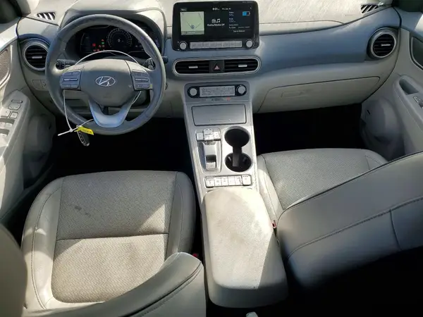 KM8K53AG4MU123950 2021 HYUNDAI KONA - Image 8