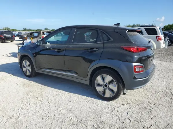 KM8K53AG4MU135130 2021 HYUNDAI KONA - Image 2