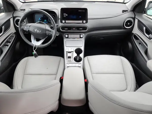 KM8K53AG4PU176622 2023 HYUNDAI KONA - Image 8