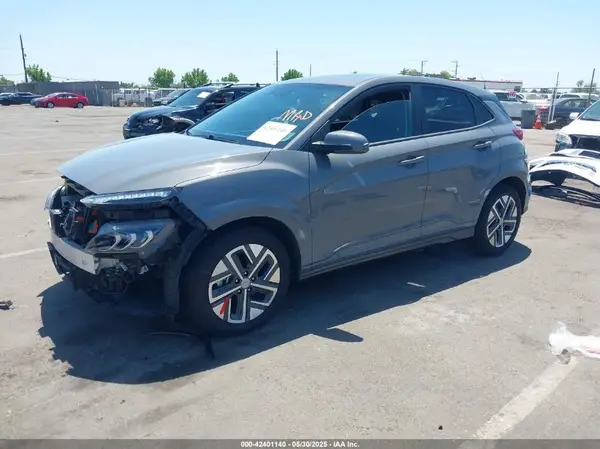 KM8K53AG5NU137096 2022 HYUNDAI KONA - Image 2