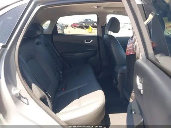 KM8K53AG5NU137096 2022 HYUNDAI KONA - Image 8