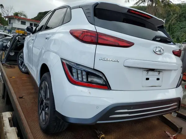 KM8K53AG5PU175107 2023 HYUNDAI KONA - Image 2