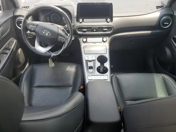 KM8K53AG6MU124730 2021 HYUNDAI KONA - Image 8