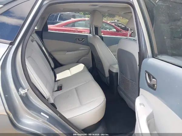 KM8K53AG6MU125246 2021 HYUNDAI KONA - Image 8