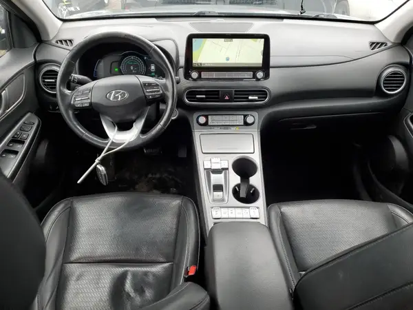 KM8K53AG6MU131208 2021 HYUNDAI KONA - Image 8
