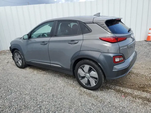 KM8K53AG7MU130178 2021 HYUNDAI KONA - Image 2