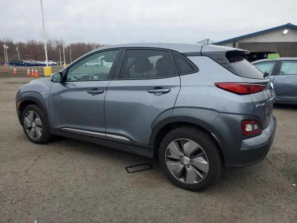 KM8K53AG8KU025730 2019 HYUNDAI KONA - Image 2