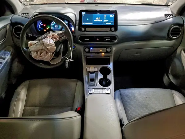 KM8K53AG8MU106679 2021 HYUNDAI KONA - Image 8