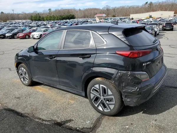 KM8K53AG8NU157472 2022 HYUNDAI KONA - Image 2