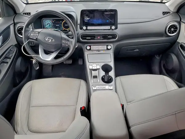 KM8K53AG8PU173884 2023 HYUNDAI KONA - Image 8