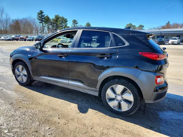 KM8K53AG9KU025297 2019 HYUNDAI KONA - Image 2