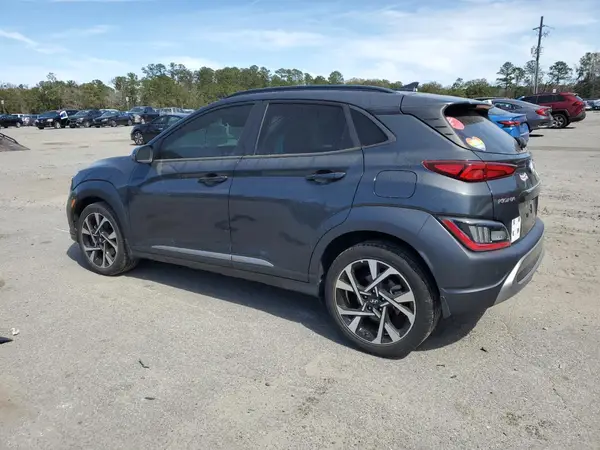 KM8K5CA30NU880794 2022 HYUNDAI KONA - Image 2