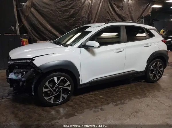 KM8K5CA33NU754607 2022 HYUNDAI KONA - Image 2