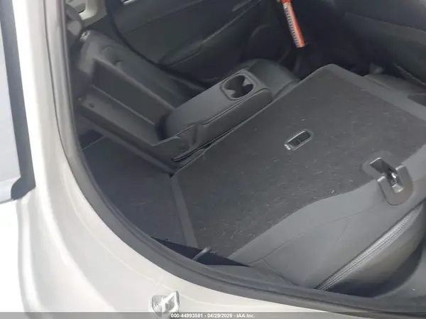 KM8K5CA33NU914209 2022 HYUNDAI KONA - Image 8