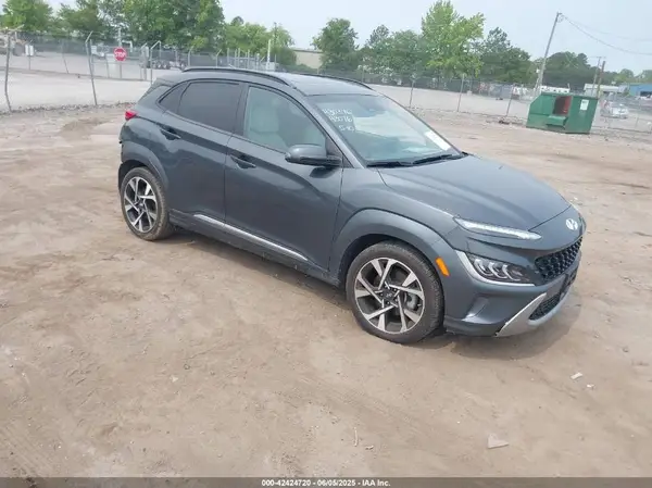 KM8K5CA33NU926120 2022 HYUNDAI KONA - Image 1